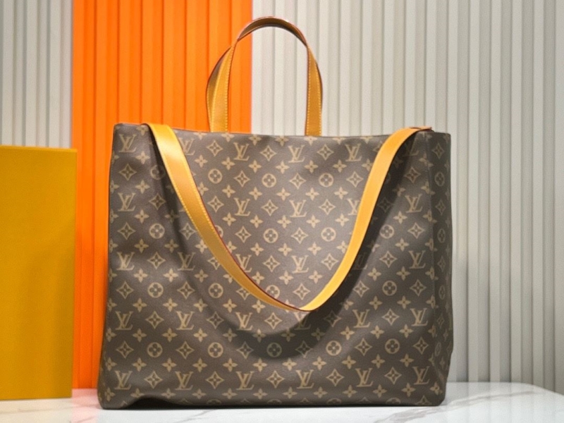 LV Shopping Bags